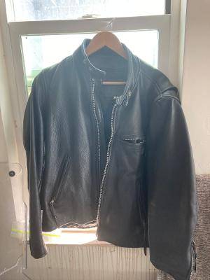 custom made leathers size 40 man and chaps 1