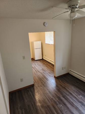 $675.00 ALL UTILITIES INCLUDED-1/2 BLOCK FROM COMO LAKE63797857347715123