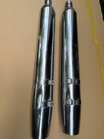 2 HARLEY DAVIDSON EXHAUST MUFFLER 28'' LONG 1