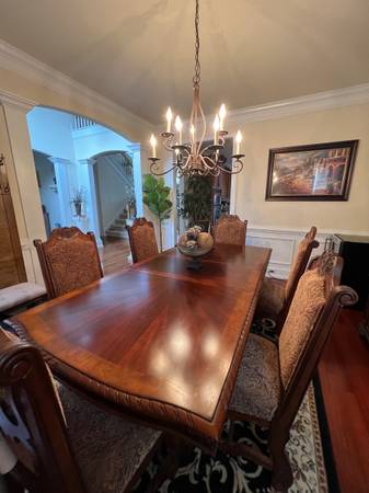 Like New and Barely Used Formal Dining room furniture set. - $2,500 (Stockbridge)63469931089665120