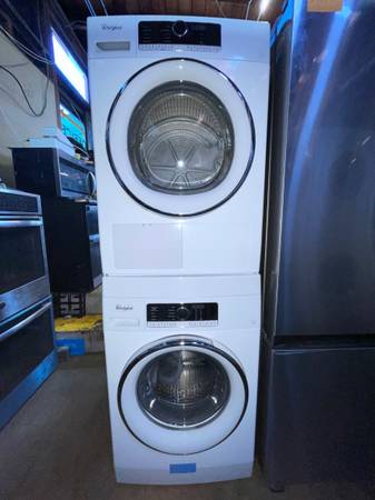 24" Whirlpool Compact Electric Set 1