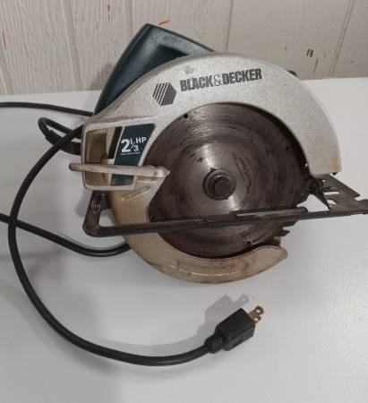 Circular Saw (Lino Lakes) 1