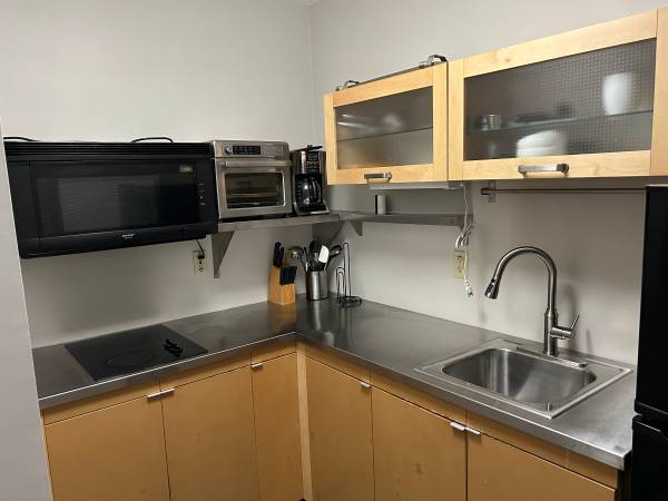 $1,650 / 1br - 460ft2 - Corto Plazo | Totalmente Amueblado | Condominio - Centro/ Este/ East Town/ (Lower Eastside)64152182940675123