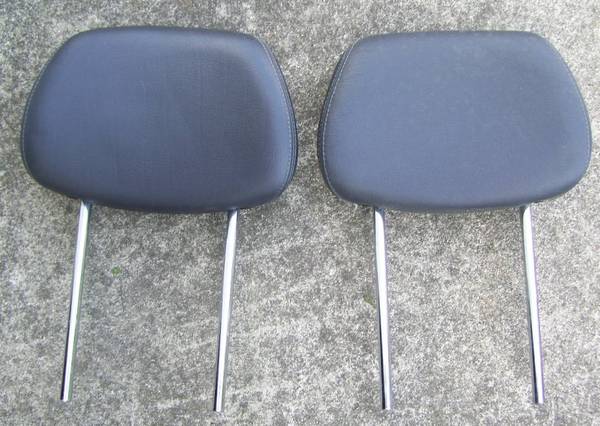 M-B SLK headrests 1