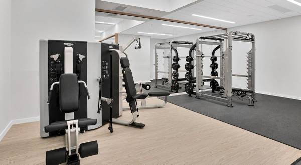 $1,276 / 463ft2 - Full-size washers & dryers, Expansive ceilings up to 10 feet (Kerns)63956648525187123
