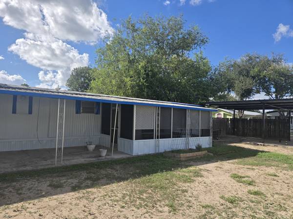 $795 / 2br - 800ft2 - For Rent 2 bedroom 1 bath mobile home in Sharyland (Mission)64199312455425121