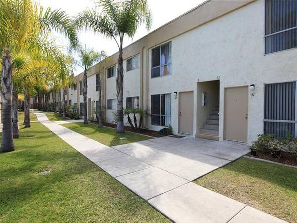 $2,068 / 1br - 603ft2 - Discover what it feels like to love where you live at Vista Lane Apts (Chula Vista)63657226231299123