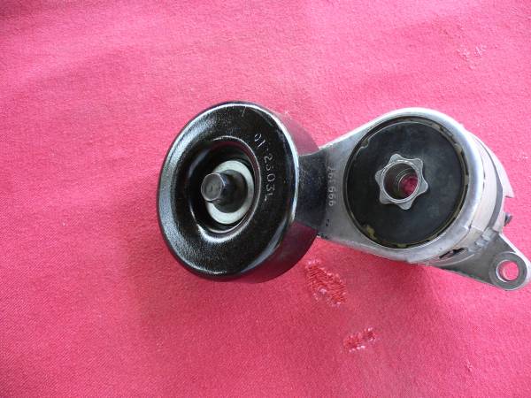 Isuzu 3.5 belt tensioner 1