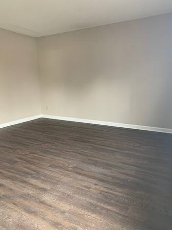 $1,150 / 2br - 950ft2 - 2 x 1.5 Townhome - w/d hookups (Athens)63993219105666120