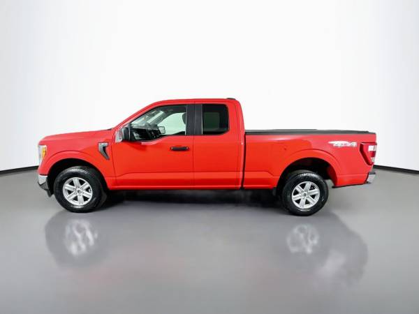 2022 Ford F-150 XL - Photo 2