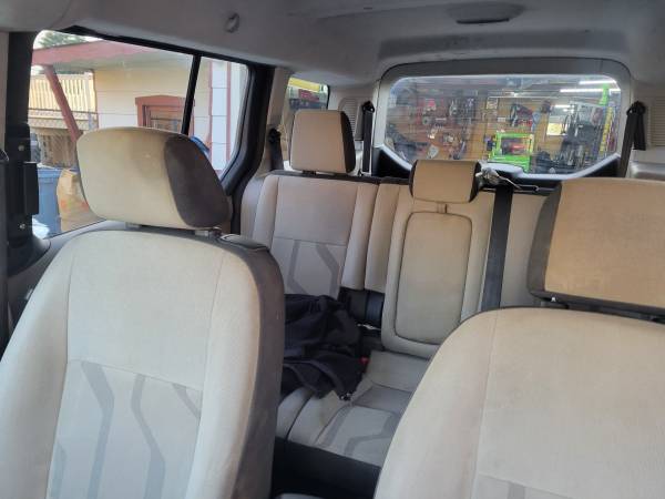 Ford transit connect xlt - $5,00063618891028867124