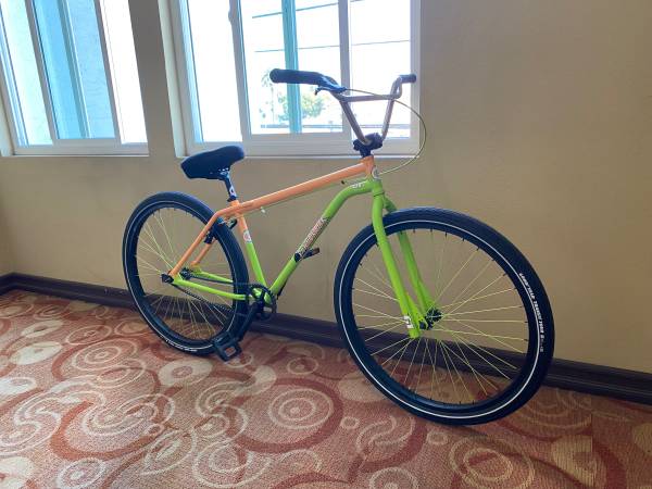 29 inch GT performer BMX $500 1