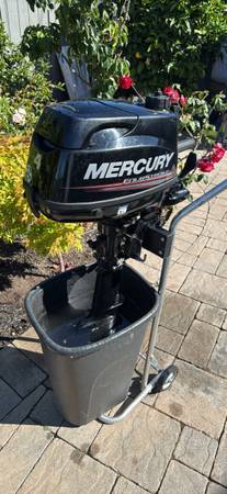 Mercury 4 hp outboard motor 1
