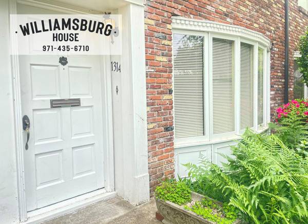 $1,410 / 2br - Cómodo de 2 habitaciones + plazas de aparcamiento >> Cerca de los terrenos de la Feria Estatal de Oregón (Salem Sur)63660412732931120