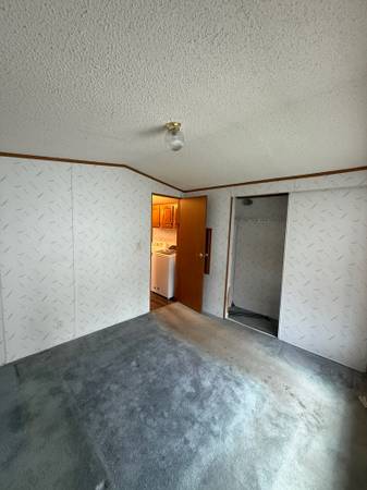 $45,000 / 2br - 700ft2 - 2 bedroom 1 full bath manufactured home. (Milwaukee)64150970945155124