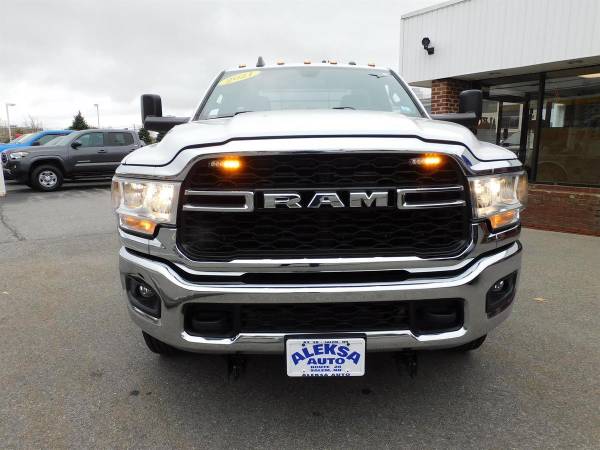 2021 RAM 3500HD Tradesman Hauler - Photo 4