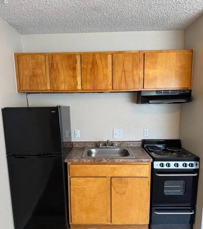 $844 / 380ft2 - Traslado sin esfuerzo, cerca del campo de golf Patty Jewett (Knob Hill)63658230882435121