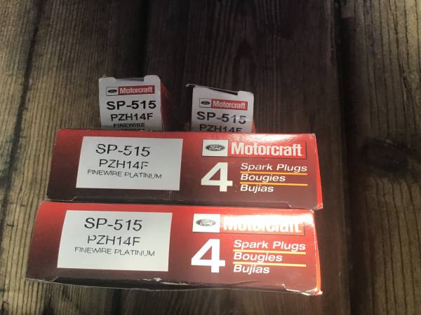 New Motorcraft Spark Plugs Ford # SP-515 1