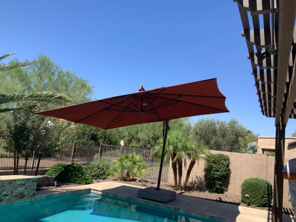 10’ x 13’ rectangular patio/pool umbrella 1