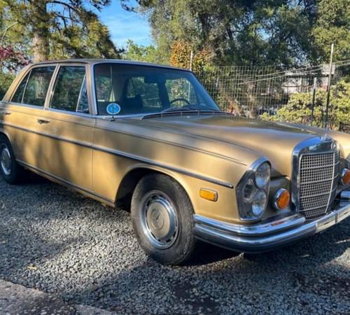 1973 Mercedes Benz 280SE  4.5 V8 - $16,200 (Burbank)63618268192899121