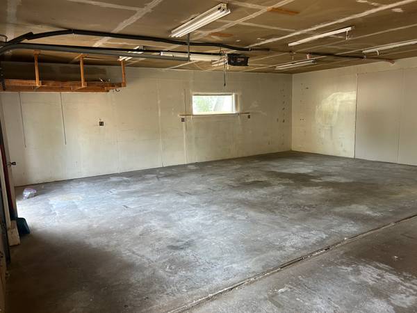 $500 / 667ft2 - 29'x23' Garage Storage (Boise)63794970465667124