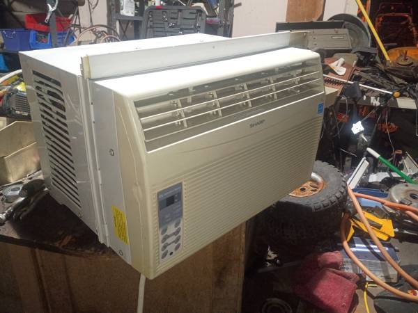 Sharp 8,000 BTU Window Room Air Conditioner 1