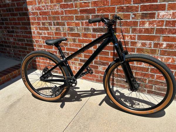 Specialized P4 26” Dirt Jumper 1