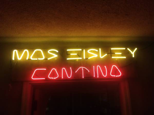 Mos Eisley Neon Sign 1