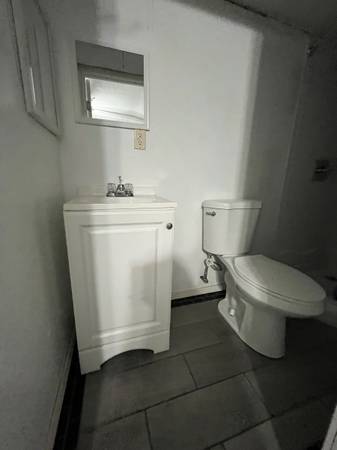$1,400 Studio (Fallbrook)63657108422017120