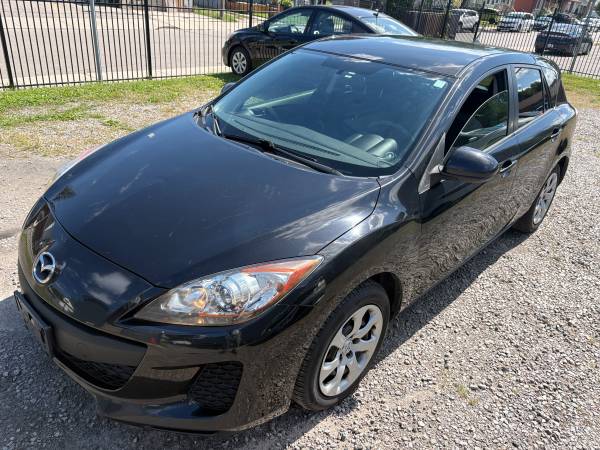 2012 Mazda Mazda3 GX -Automatic Loaded -175,KM www.autolesner.com 1