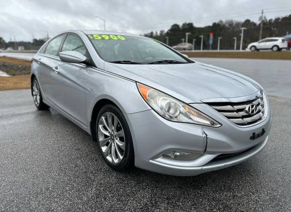 2013 HYUNDAI SONATA SE - CLAYTON MOTORS INC 984-310-9708 - $5,300 (CLAYTON)63470074823683121