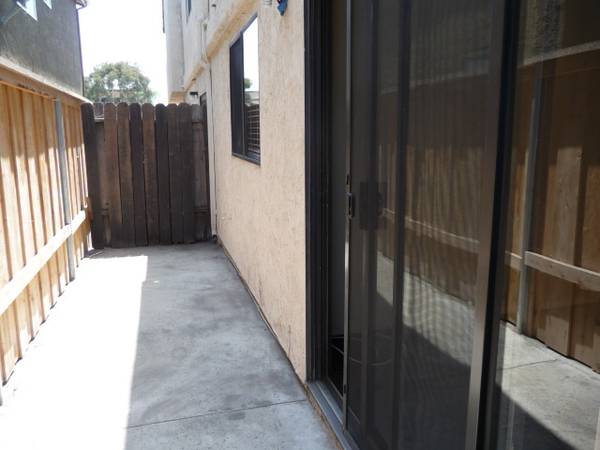 $2,400 / 2br - 2 dormitorios 1.5 baño (North Park)63819410908161124