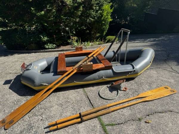 Avon Inflatable 12 ft. w/ 6 HP Evinrude 1