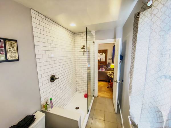 $1,200 / 1br - 500ft2 - City Park 1 Bedroom, All Utilities Included, Central AC (Mid City)63881896259329124