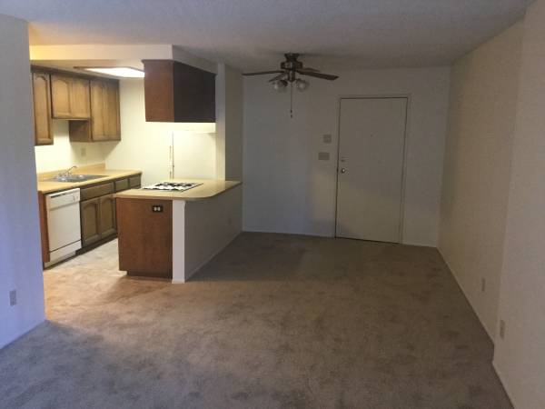 Custom Condo-built Exceptional Value! 1