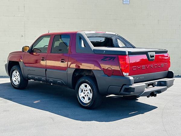 2004 Chevrolet Avalanche 1500 4puertas 4WD Cabina Doble SB - $16995.0063616850335747124