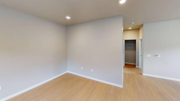 $1,700 / 1br - 867ft2 - 1 Bedroom Apartment w/ Garage – Move In Today (Vancouver, WA)63831683442051123