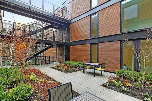 $2,358 / 1br - 517ft2 - 1 habitación / 1 baño. ¡Ubicación increíble en el centro! Cerca de todo (Seattle - Lakeview Park)63688443582721123