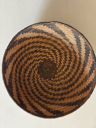 antique Apache basket 1
