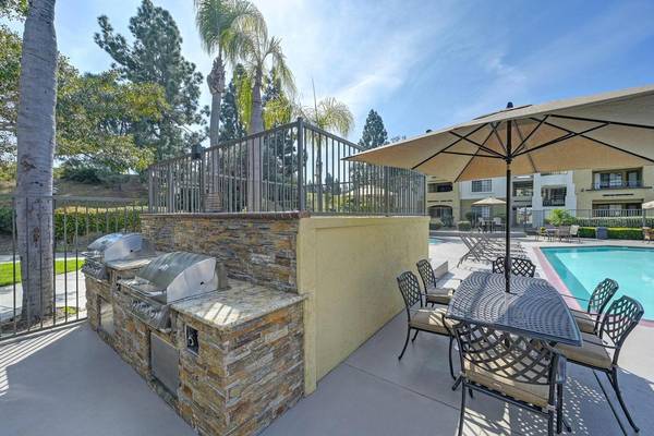 $3,397 / 3br - 1300ft2 - Centro de fitness, cocina totalmente eléctrica, piscina y spa (Rancho Del Rey, Chula Vista)63865930438785122