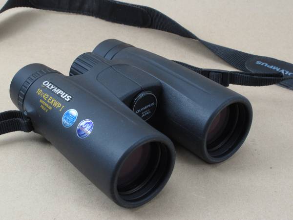 Olympus 10x42 EXWP I High Quality Waterproof UV Roof Prism Binoculars 1
