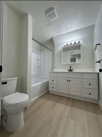 $1799.00 / 3br - 8583 S 40 E, Sandy, UT 8407063969198095491123