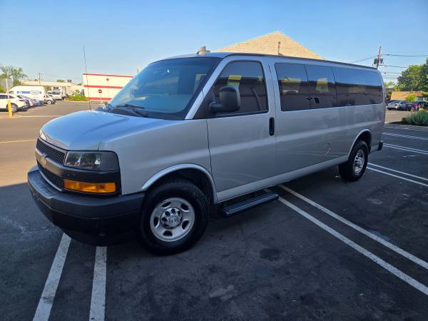 2018 Chevy Express 3500 15 Passenger Van 1