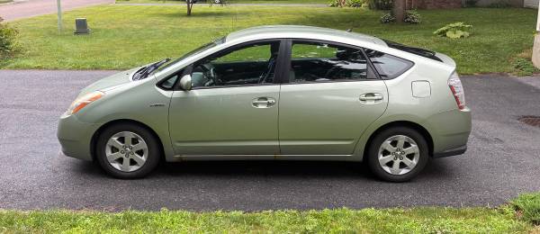 2006 Toyota Prius, 116k, Inspected, Used Daily but Needs Work (As-Is) - $2,900 (Colchester)63622557759747120