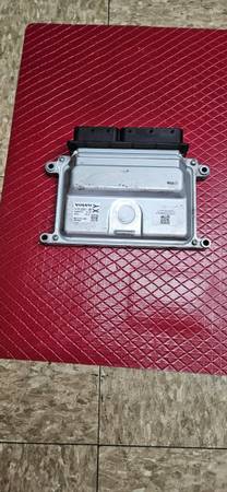Engine Control Module ECU ECM 1