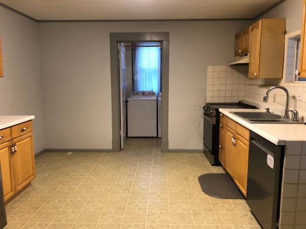 $1,500 / 3br - 1691ft2 - 508 N Deanway (Colfax)63980820974083122