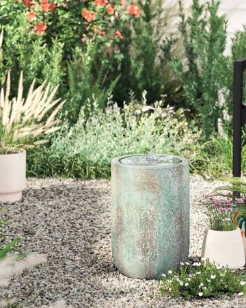 New Smith & Hawken Electric Fountain 1