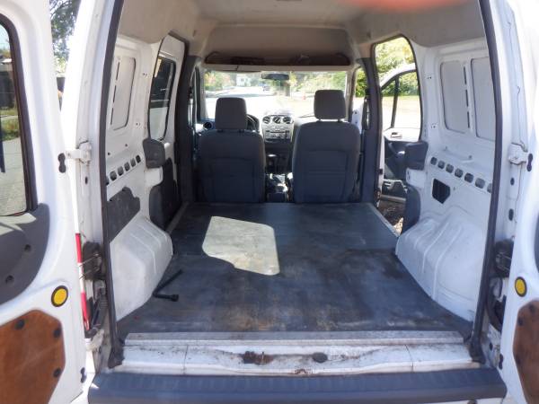 2010 Transit Connect - $5,500 (SW Olympia)63469766101763124