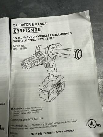 Juego de herramientas de batería Craftsman de 3 piezas - $80 (Port Orchard)63471421422081121