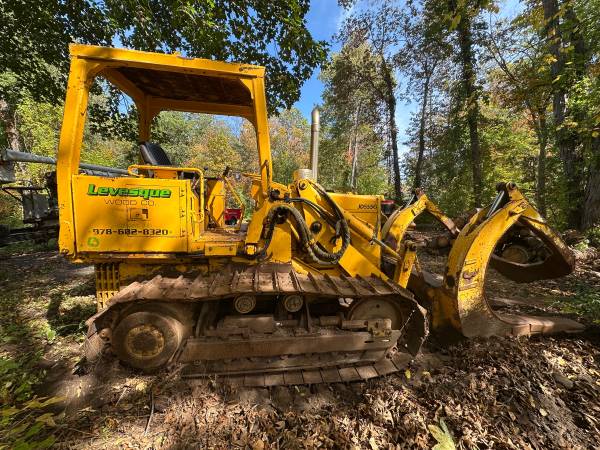 1988 John Deere 555G Crawler Loader 1